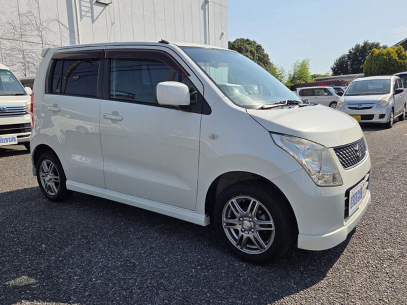 WAGON R