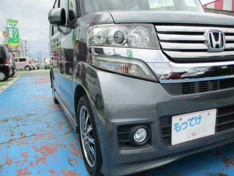 N BOX CUSTOM