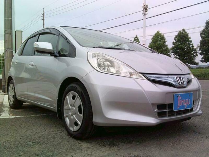 FIT HYBRID