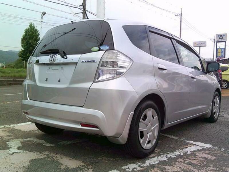 FIT HYBRID
