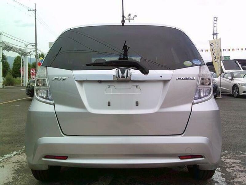 FIT HYBRID