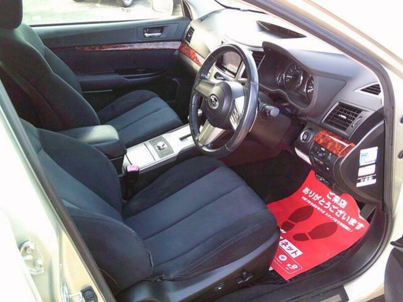 LEGACY OUTBACK