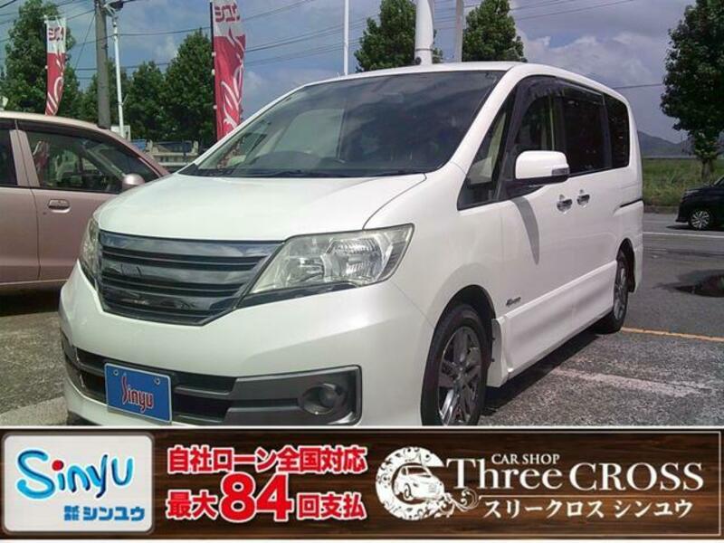NISSAN SERENA