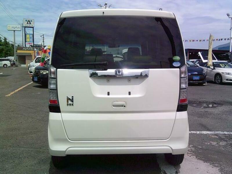 N BOX