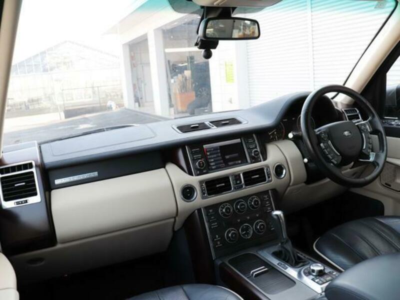 RANGE ROVER VOGUE