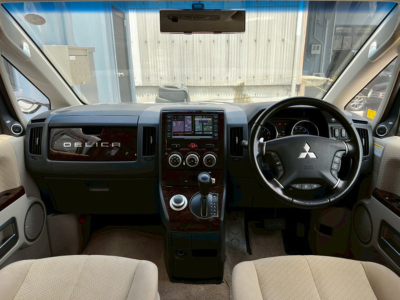 DELICA D5