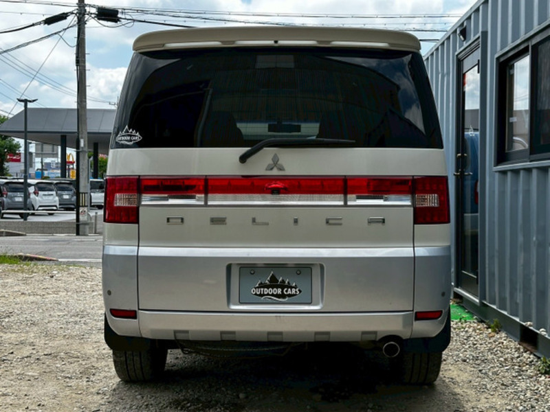 DELICA D5