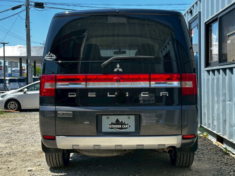DELICA D5