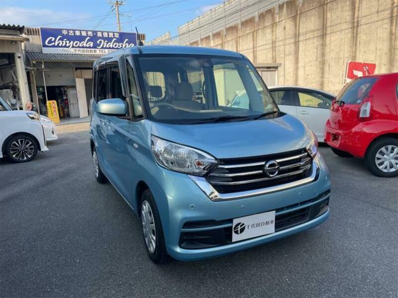NISSAN DAYZ ROOX