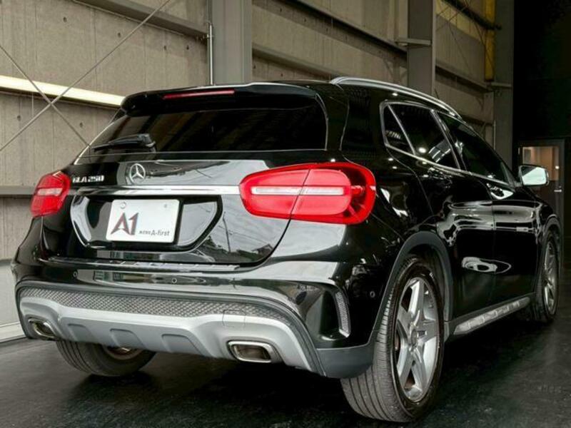 GLA CLASS