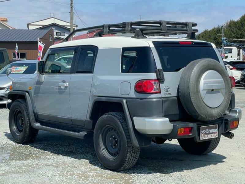 FJ CRUISER