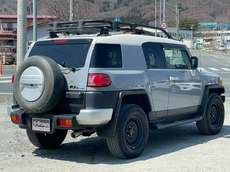 FJ CRUISER