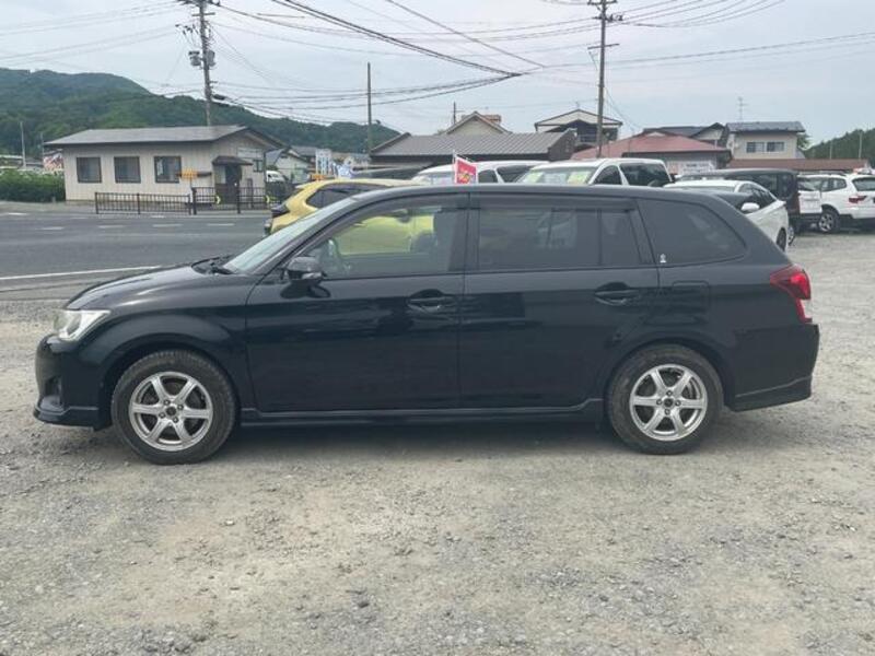 COROLLA FIELDER