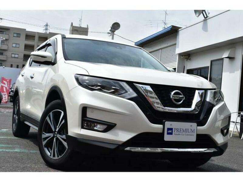 X-TRAIL
