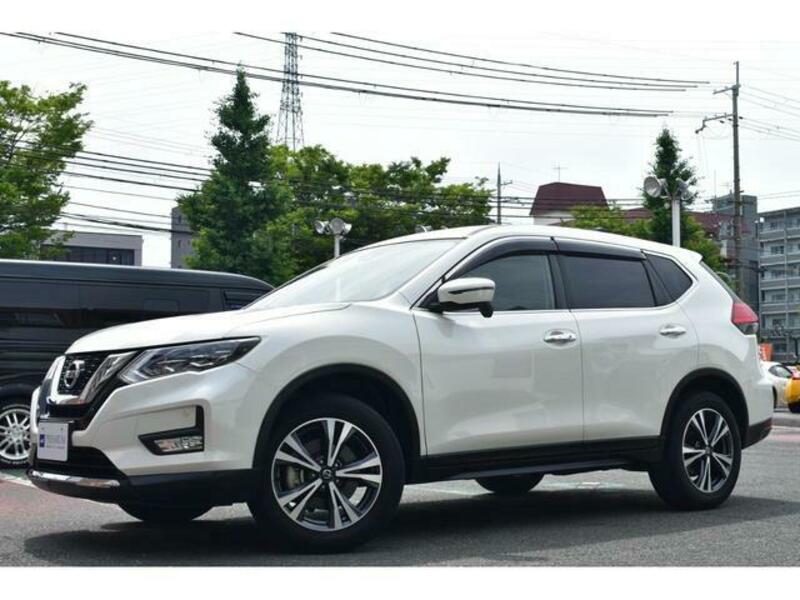 X-TRAIL