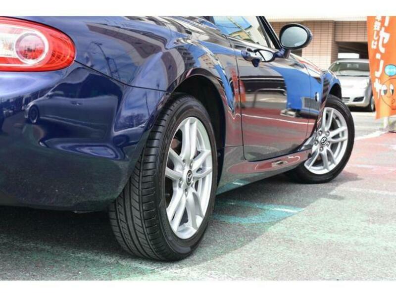 ROADSTER