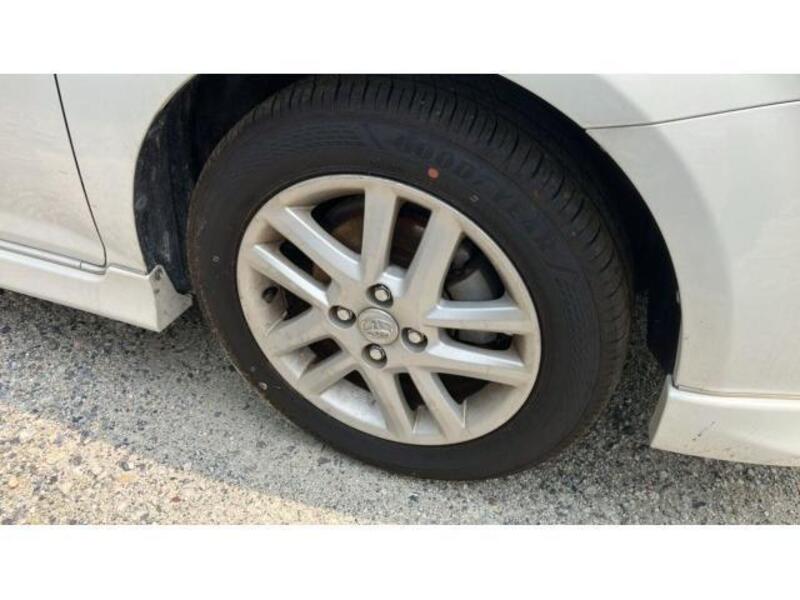 COROLLA FIELDER