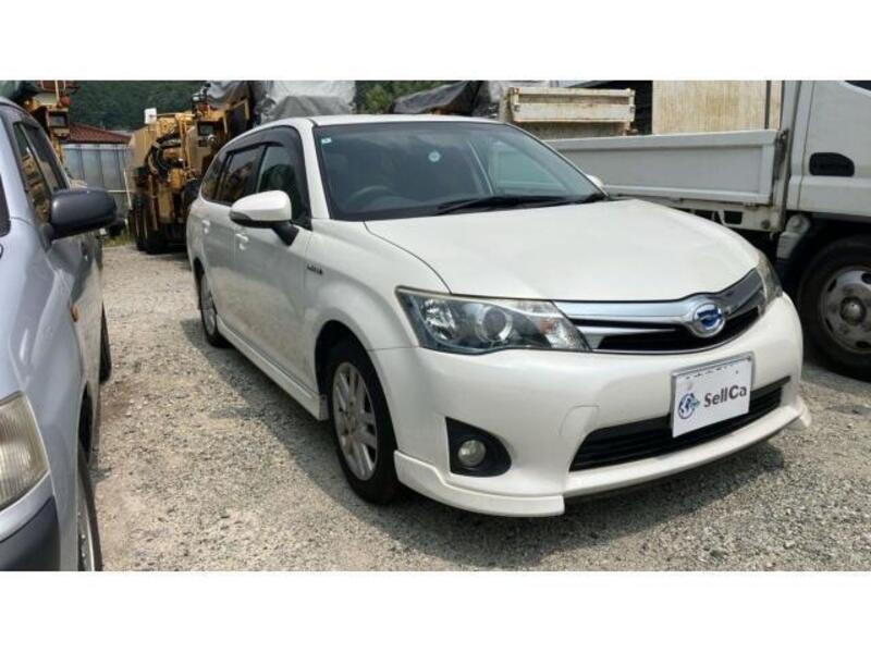 COROLLA FIELDER