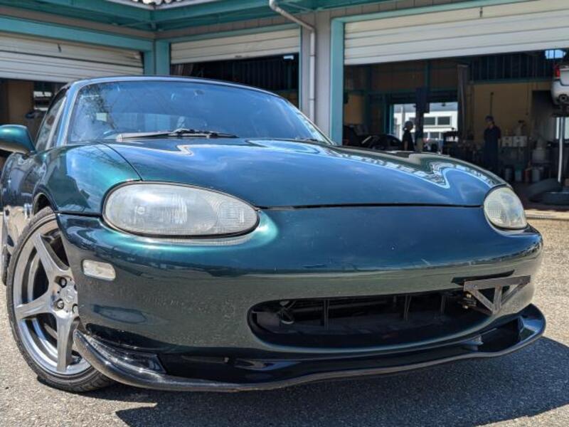 ROADSTER