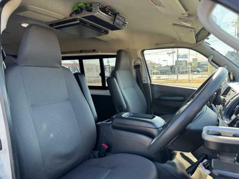 HIACE WAGON