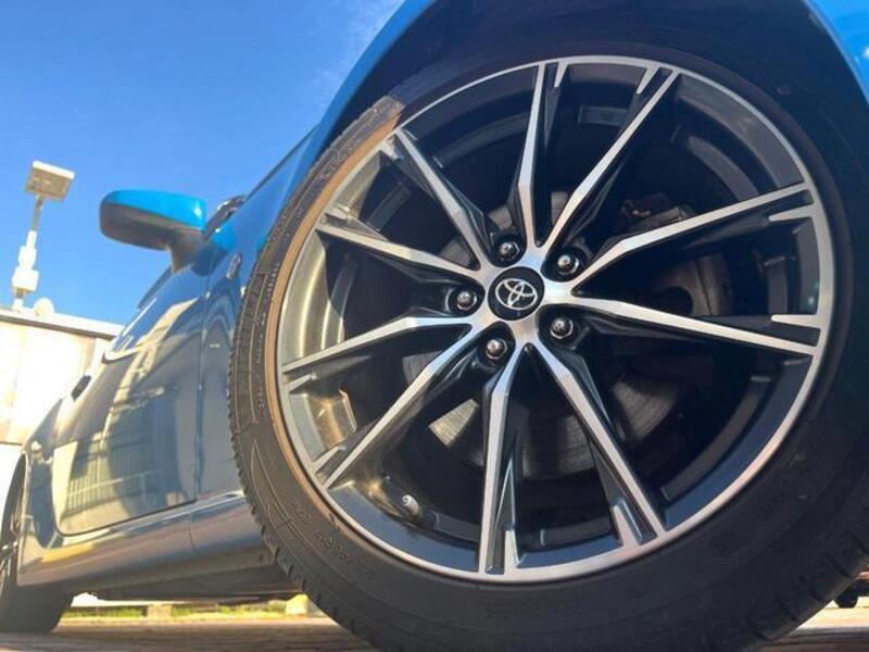 86