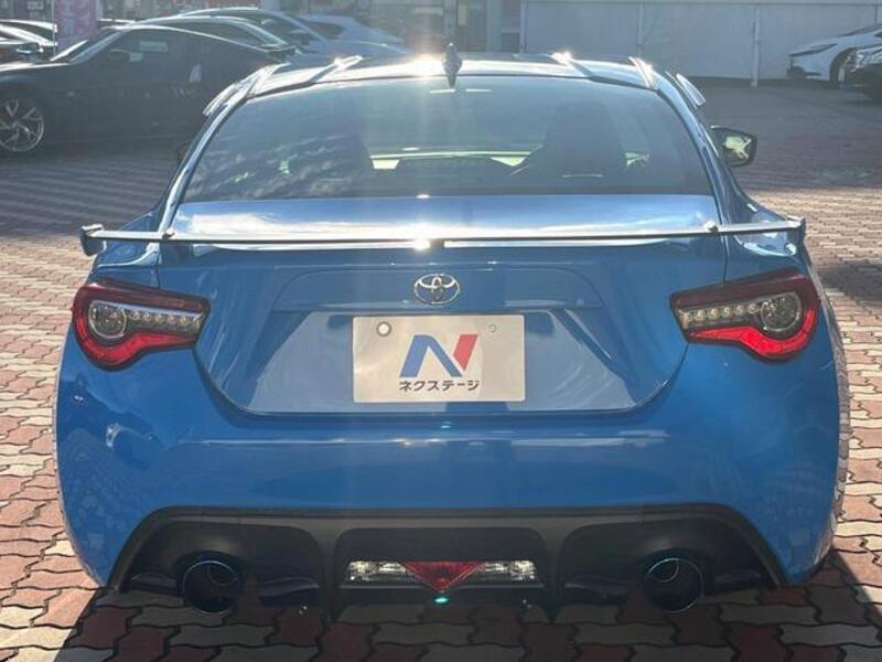 86