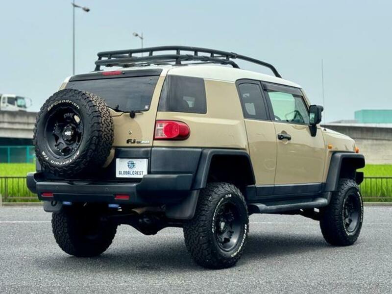FJ CRUISER