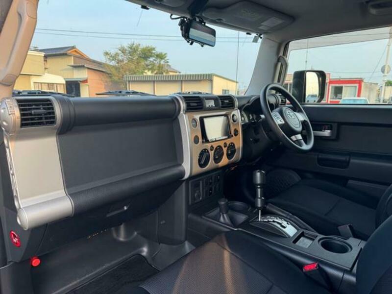 FJ CRUISER