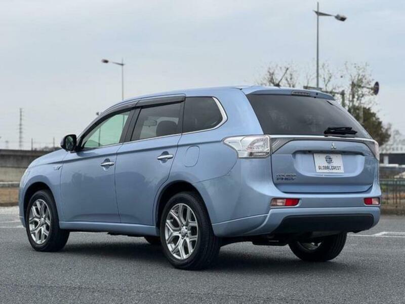 OUTLANDER PHEV