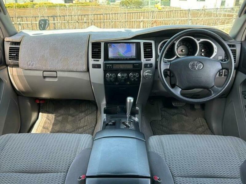 HILUX SURF
