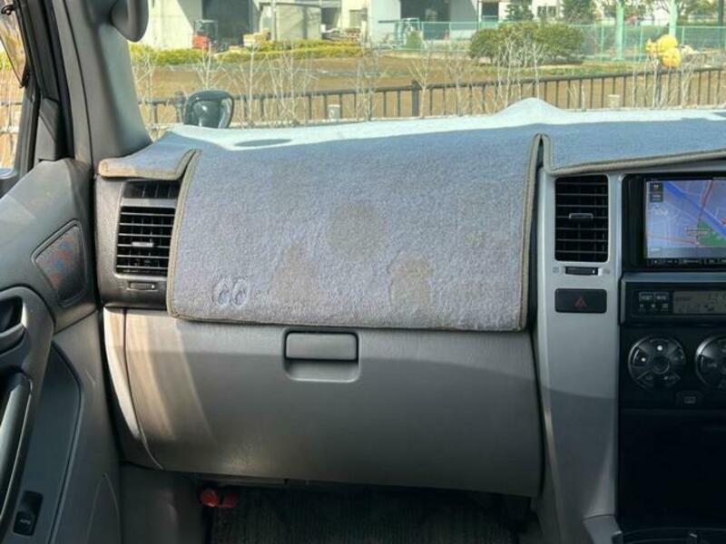 HILUX SURF