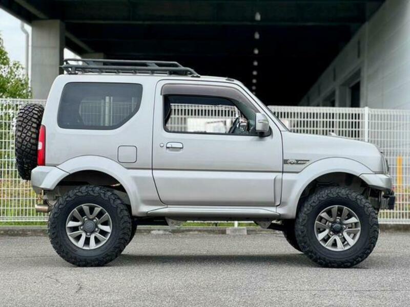 JIMNY SIERRA