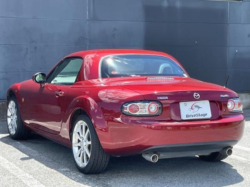 ROADSTER