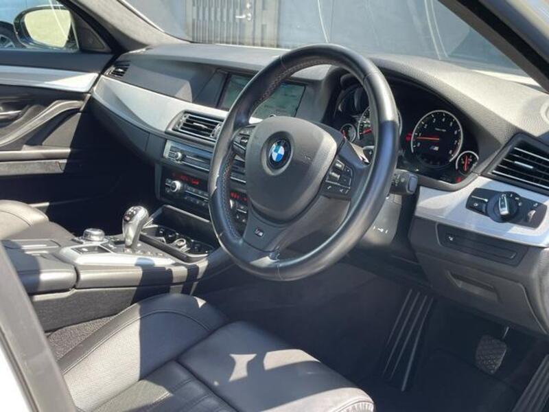 M5