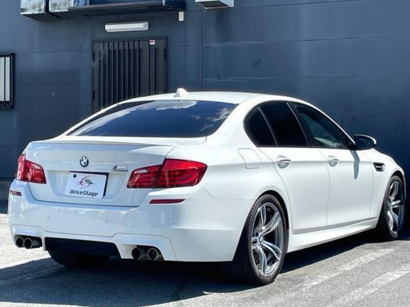 M5