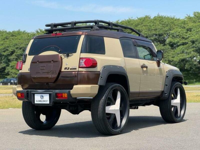FJ CRUISER
