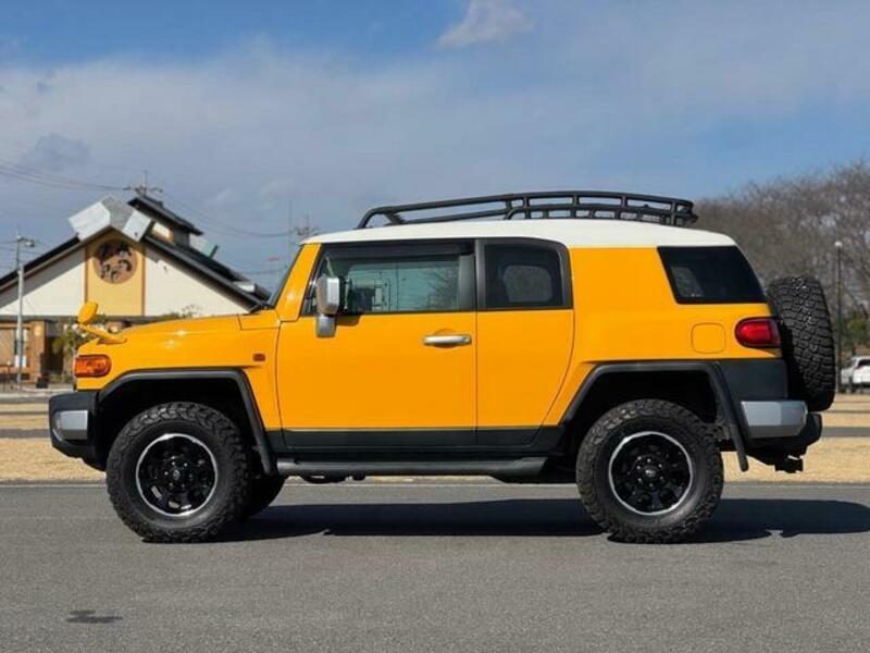 FJ CRUISER