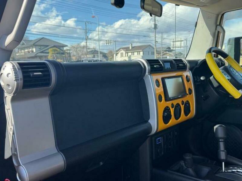 FJ CRUISER