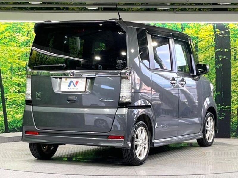 N BOX CUSTOM