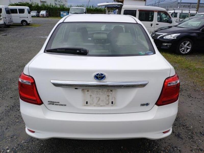 COROLLA AXIO