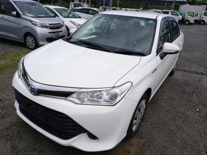 TOYOTA COROLLA AXIO