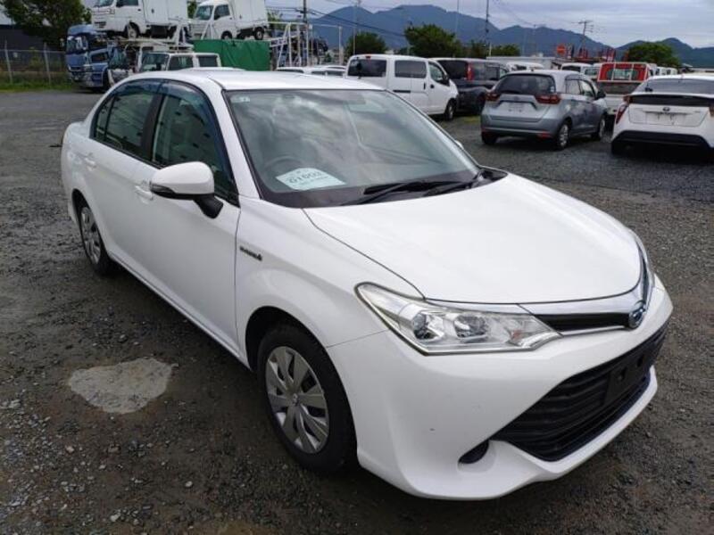 COROLLA AXIO