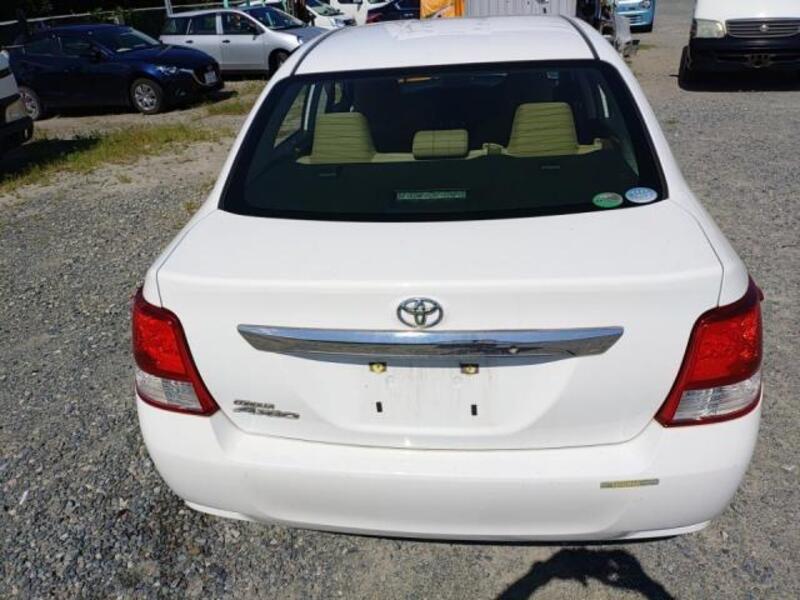 COROLLA AXIO