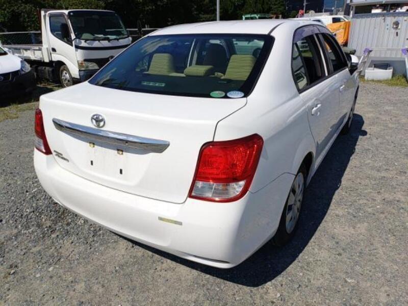 COROLLA AXIO