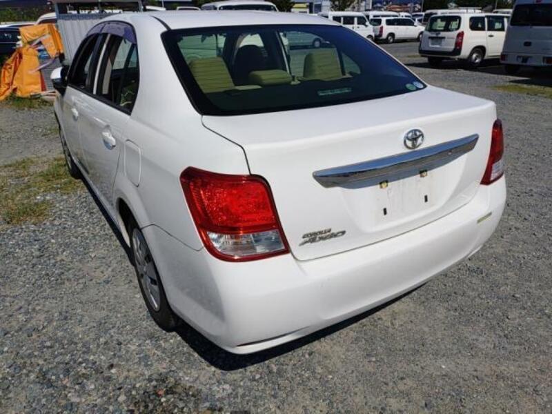 COROLLA AXIO