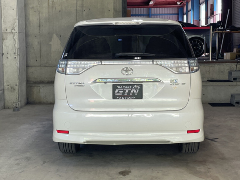 ESTIMA HYBRID