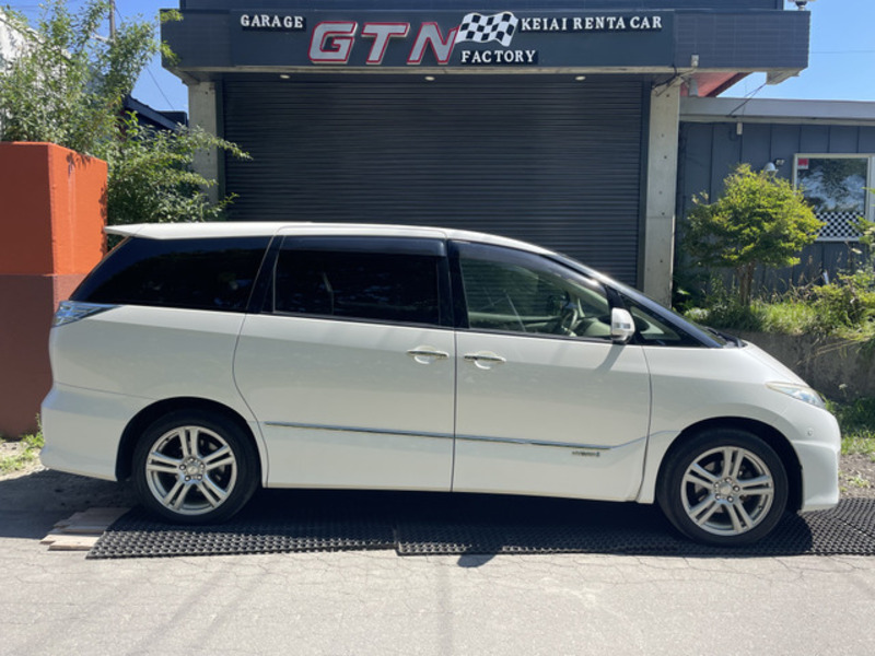 ESTIMA HYBRID