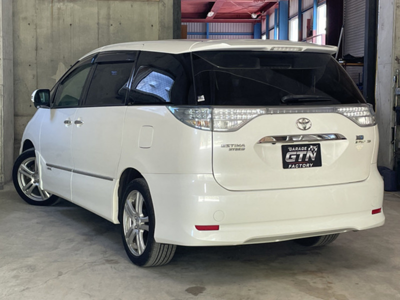 ESTIMA HYBRID