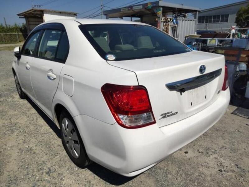 COROLLA AXIO