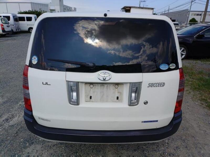 SUCCEED VAN